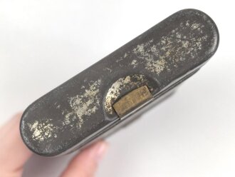 Reinigungsgerät 34 der Wehrmacht. Leerer Behälter, ohne Herstellerbezeichnung