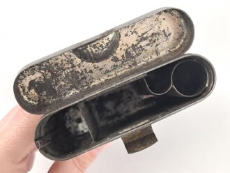 Reinigungsgerät 34 der Wehrmacht. Leerer Behälter, ohne Herstellerbezeichnung