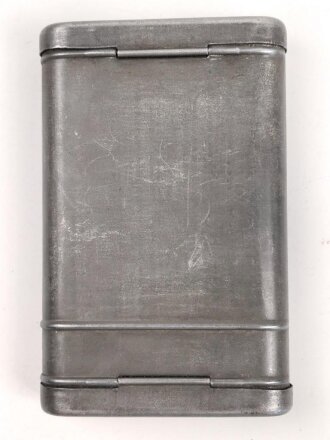 Reinigungsgerät 34 der Wehrmacht. Leerer...