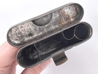 Reinigungsgerät 34 der Wehrmacht. Leerer Behälter, Hersteller " Ky 1937"