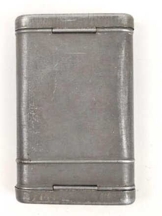 Reinigungsgerät 34 der Wehrmacht. Leerer...
