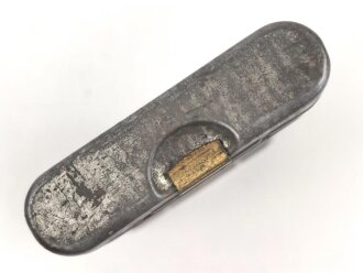 Reinigungsgerät 34 der Wehrmacht. Leerer Behälter, Hersteller "64"