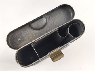 Reinigungsgerät 34 der Wehrmacht. Leerer Behälter, ohne Herstellerbezeichnung