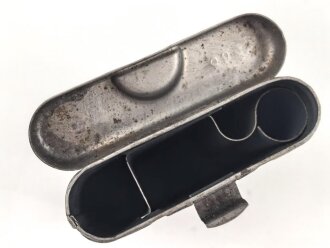 Reinigungsgerät 34 der Wehrmacht. Leerer Behälter, Hersteller "ab43"