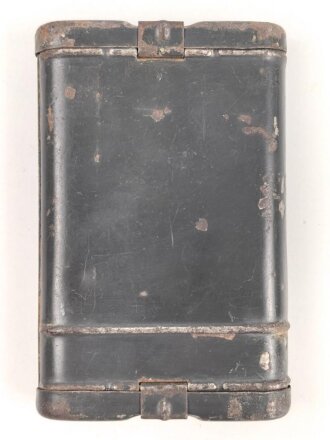 Reinigungsgerät 34 der Wehrmacht. Leerer...