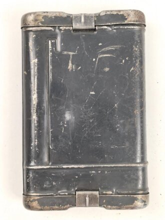 Reinigungsgerät 34 der Wehrmacht. Leerer Behälter, Hersteller "cmr41" Luftwaffenblauer Originallack