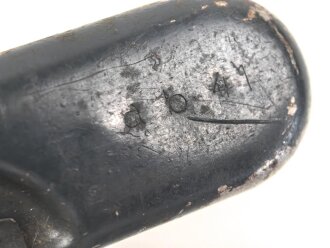 Reinigungsgerät 34 der Wehrmacht. Leerer Behälter, Hersteller "ab41" Luftwaffenblauer Originallack, auf der anderen Seite markiert " P/27"