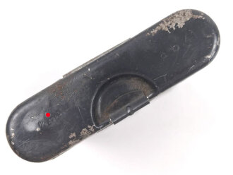 Reinigungsgerät 34 der Wehrmacht. Leerer Behälter, Hersteller "ab41" Luftwaffenblauer Originallack