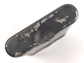 Reinigungsgerät 34 der Wehrmacht. Leerer Behälter, Hersteller "cnx" Luftwaffenblauer Originallack