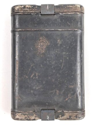 Reinigungsgerät 34 der Wehrmacht. Leerer Behälter, Hersteller "arr43" Luftwaffenblauer Originallack
