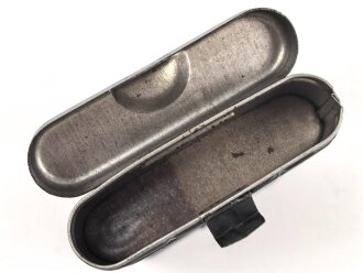 Reinigungsgerät 34 der Wehrmacht. Leerer Behälter, Hersteller "G.Appel" Luftwaffenblauer Originallack