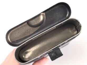 Reinigungsgerät 34 der Wehrmacht. Leerer Behälter, Hersteller "G.Appel" Luftwaffenblauer Originallack