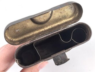 Reinigungsgerät 34 der Wehrmacht. Leerer Behälter, Hersteller "cmr43" Luftwaffenblauer Originallack