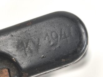 Reinigungsgerät 34 der Wehrmacht. Leerer Behälter, Hersteller "Ky41" Luftwaffenblauer Originallack