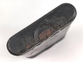 Reinigungsgerät 34 der Wehrmacht. Leerer Behälter, Hersteller "Ky41" Luftwaffenblauer Originallack