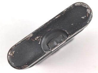 Reinigungsgerät 34 der Wehrmacht. Leerer Behälter, Hersteller "64" Luftwaffenblauer Originallack