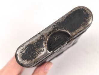Reinigungsgerät 34 der Wehrmacht. Leerer Behälter, Hersteller "Mundlos 1940" Luftwaffenblauer Originallack