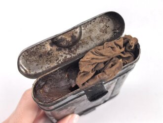 Reinigungsgerät 34 der Wehrmacht. Leerer Behälter, Hersteller "Mundlos 1940" Luftwaffenblauer Originallack
