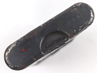 Reinigungsgerät 34 der Wehrmacht. Leerer Behälter, Hersteller "ab42" Luftwaffenblauer Originallack