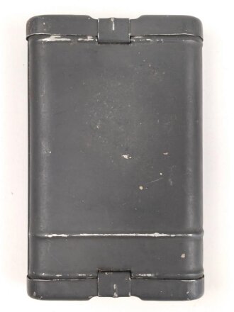Reinigungsgerät 34 der Wehrmacht. Leerer Behälter, Hersteller "G.Appel" Luftwaffenblauer Originallack