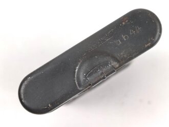 Reinigungsgerät 34 der Wehrmacht. Leerer Behälter, Hersteller "ab44" Luftwaffenblauer Originallack