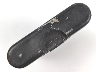 Reinigungsgerät 34 der Wehrmacht. Leerer Behälter, Hersteller "64" Luftwaffenblauer Originallack