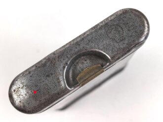 Reinigungsgerät 34 der Wehrmacht. Leerer Behälter, Hersteller " Hawig"