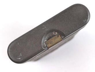 Reinigungsgerät 34 der Wehrmacht. Leerer Behälter, ohne Herstellerbezeichnung