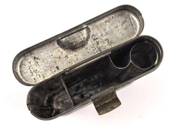 Reinigungsgerät 34 der Wehrmacht. Leerer Behälter, ohne Herstellerbezeichnung