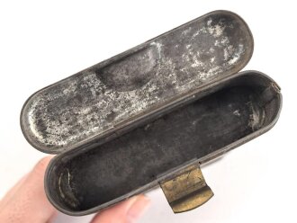 Reinigungsgerät 34 der Wehrmacht. Leerer Behälter, Hersteller "KH 1935"
