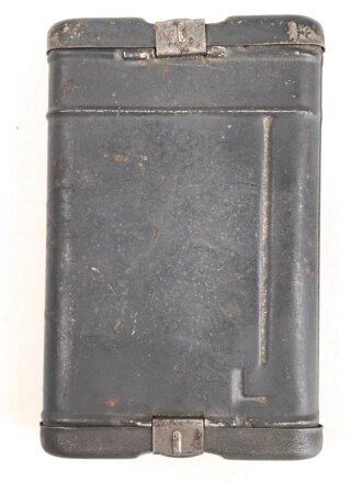 Reinigungsgerät 34 der Wehrmacht. Leerer Behälter, ohne Hersteller , Luftwaffenblauer Originallack