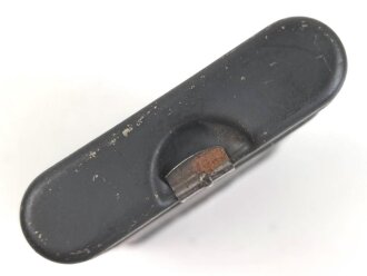 Reinigungsgerät 34 der Wehrmacht. Leerer Behälter, ohne Hersteller , Luftwaffenblauer Originallack
