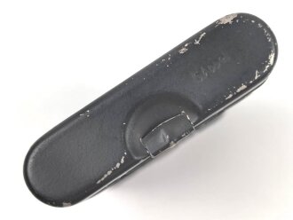 Reinigungsgerät 34 , Ausführung für die Ordnungspolizei mit zusätzlicher Halterung für eine 9mm Bürste. Leerer Behälter, Hersteller "G.Appel" Luftwaffenblauer Originallack