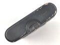 Reinigungsgerät 34 , Ausführung für die Ordnungspolizei mit zusätzlicher Halterung für eine 9mm Bürste. Leerer Behälter, Hersteller "G.Appel" Luftwaffenblauer Originallack