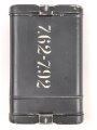 Reinigungsgerät 34 , Ausführung für die Ordnungspolizei mit zusätzlicher Halterung für eine 9mm Bürste. Leerer Behälter, Hersteller "G.Appel" Luftwaffenblauer Originallack.