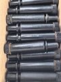 Öltropfer aus Preßmasse zum Reinigungsgerät 34 der Wehrmacht. Dunkelbraune Ausführung, höchstwahrscheinlich ( aber nicht sicher) aus der Produktion bis 1945. Sie erhalten ein (1 ) Stück