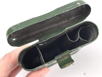 Bundesgrenzschutz,  Behälter von Reinigungsgerät 34 der Wehrmacht. Hersteller "G.Appel", BGS grün überlackiert und mit zusätzlicher Beschriftung " 7.62-7.92" versehen