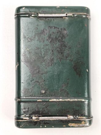 Bundesgrenzschutz,  Reinigungsgerät 34 der Wehrmacht. Hersteller "rco45", BGS grün überlackiert und mit "neuem Inhalt" versehen