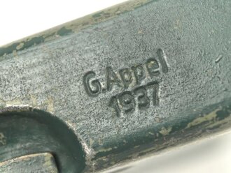 Bundesgrenzschutz,  Reinigungsgerät 34 der Wehrmacht. Hersteller "G.Appel 1937", BGS grün überlackiert und mit "neuem Inhalt" versehen . Zusätzliche Beschriftung " 7.62-7.92"