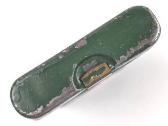 Bundesgrenzschutz,  Reinigungsgerät 34 der Wehrmacht. Hersteller "G.Appel 1938", BGS grün überlac