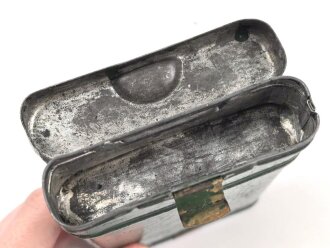 Bundesgrenzschutz,  Reinigungsgerät 34 der Wehrmacht. Hersteller "G.Appel 1938", BGS grün überlac