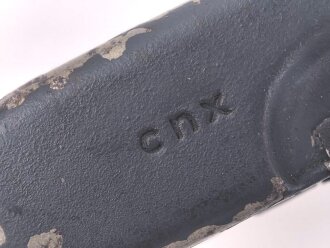 Bundesgrenzschutz oder Polizei nach 1945,  Reinigungsgerät 34 der Wehrmacht. Hersteller "cnx", Originaler Wehrmachtslack, darauf nachträglich angebrachte Beschriftung" 7.62-7.92"  Der Inhalt vollständig nach 1945
