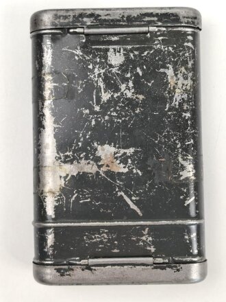 Bundesgrenzschutz oder Polizei nach 1945,  Reinigungsgerät 34 der Wehrmacht. Hersteller "cmr44", Originaler Wehrmachtslack, darauf nachträglich angebrachte Beschriftung" 7.62-7.92"  Der Inhalt vollständig nach 1945