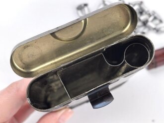 Bundeswehr,  Reinigungsgerät für Gewehr, datiert 1962, Originallack