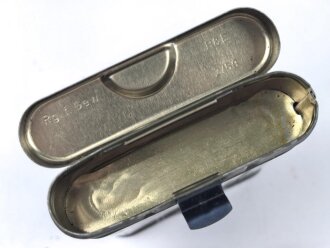 Bundeswehr,  Reinigungsgerät für Gewehr, datiert 1959. Originallack