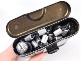 Bundeswehr,  Reinigungsgerät für Gewehr, datiert 1957, Originallack