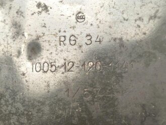 Bundeswehr,  Reinigungsgerät für Gewehr, datiert 1957, Originallack