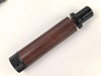 Bundeswehr,  Reinigungsgerät für Gewehr, datiert 1963, Originallack