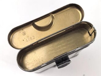 Bundeswehr,  Reinigungsgerät für Gewehr, datiert 1962, Originallack