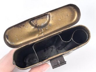 Reinigungsgerät 34 der Wehrmacht. Leerer Behälter, Hersteller "rco45" Originallack, ungereinigt